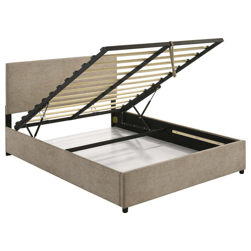 Reeves Queen Bed