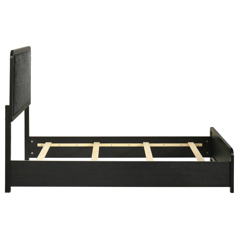 Cavelle Panel Bed