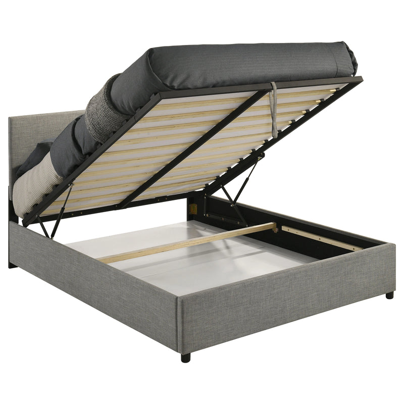 Reeves Queen Bed