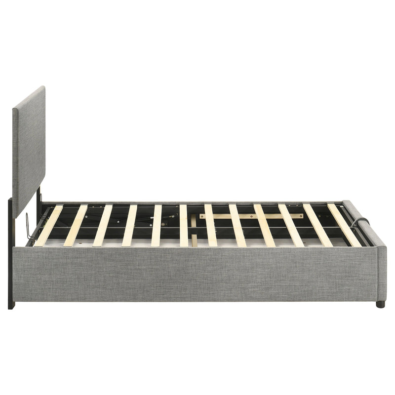 Reeves Queen Bed