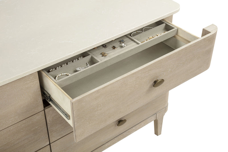 Lucaire Dresser