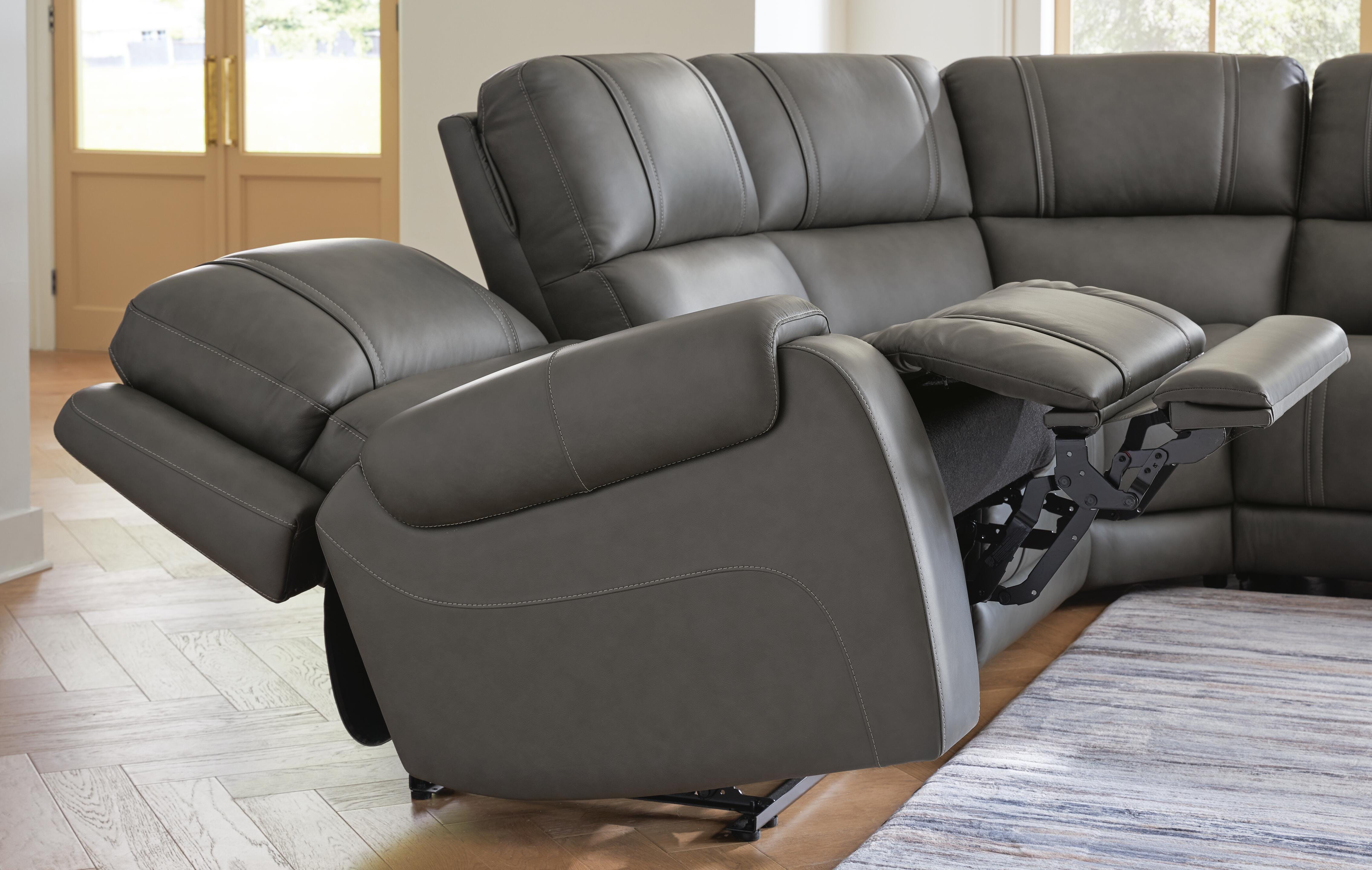 5Z - Pittson Power Reclining Sectional — Dakota Home Outlet