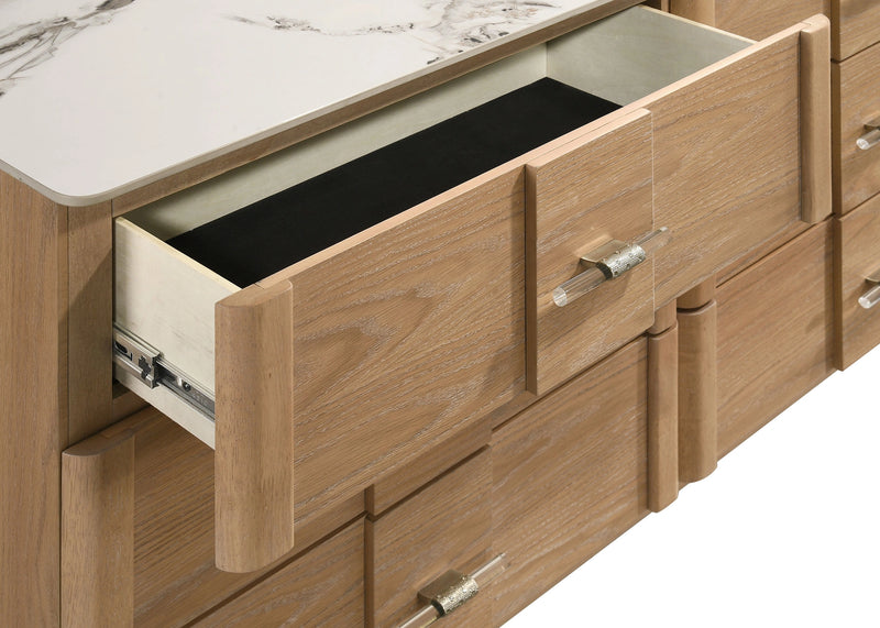Leanne Dresser