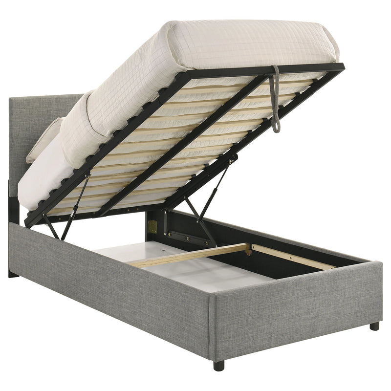 Reeves Queen Bed