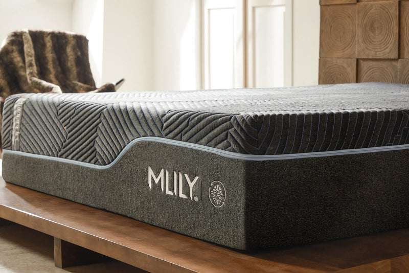 Midnight Ice 14" Hybrid Mattress